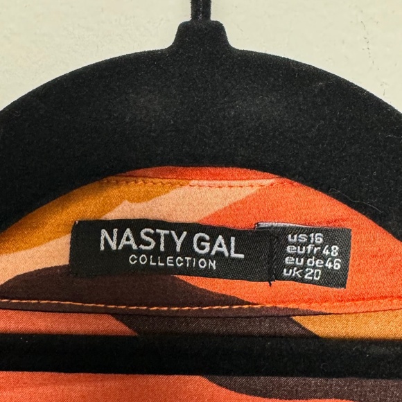 Nastygal Abstract Orange Shirt - Picture 5 of 6
